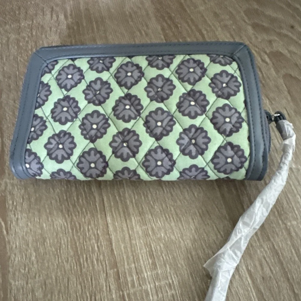 Vera Bradley new plastic